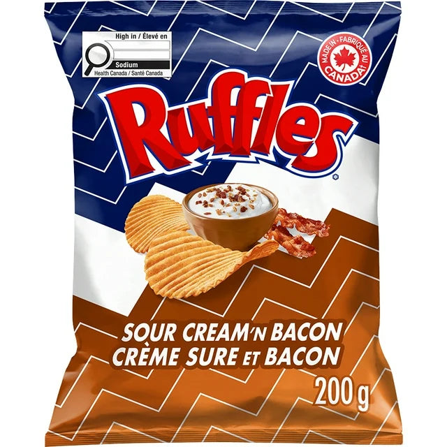 Ruffles Sour Cream & Bacon Potato Chips 200 g. / 7.05 oz.