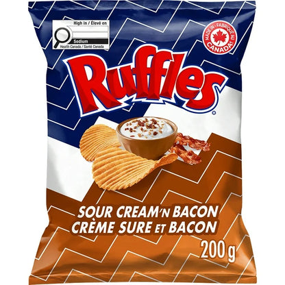Ruffles Sour Cream & Bacon Potato Chips 200 g. / 7.05 oz.